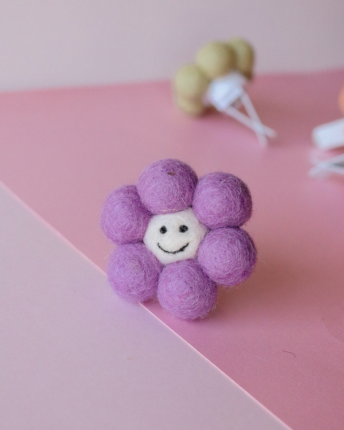 Happy Daisy Car Vent Clips